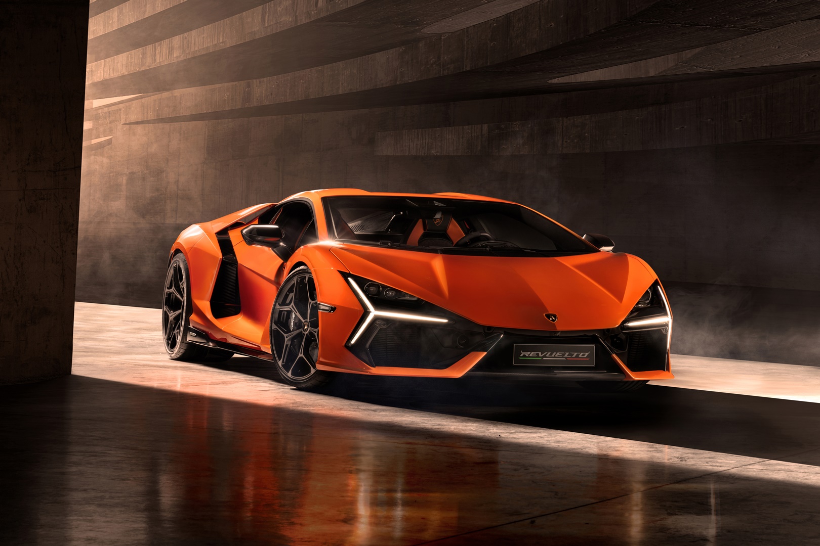 รูปภาพ ลัมโบร์กินี Lamborghini Revuelto V12 Plug-in Hybrid ปี 2023