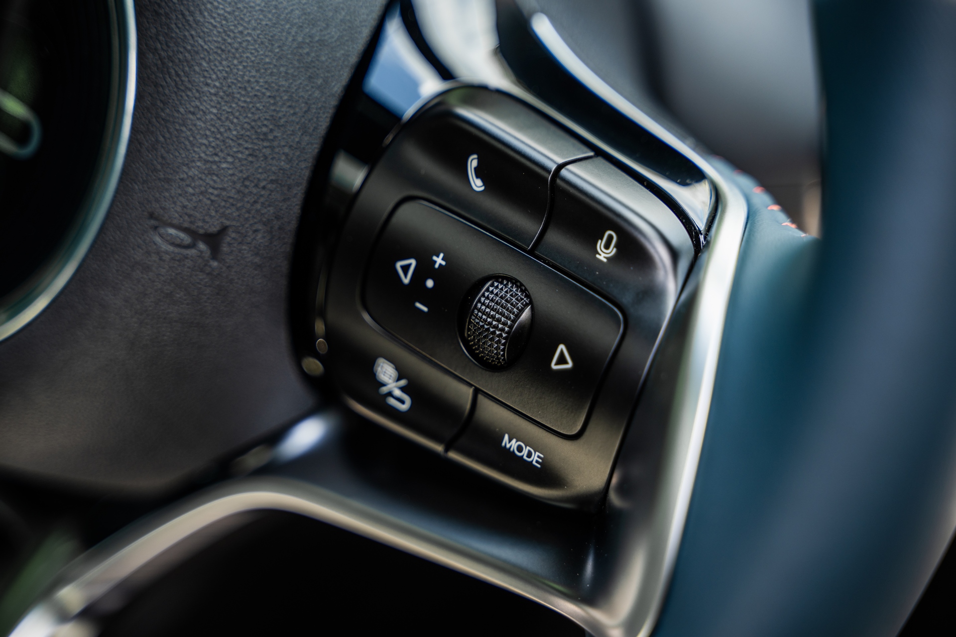 รูปภาพ บีวายดี BYD Atto 3 Premium ปี 2024