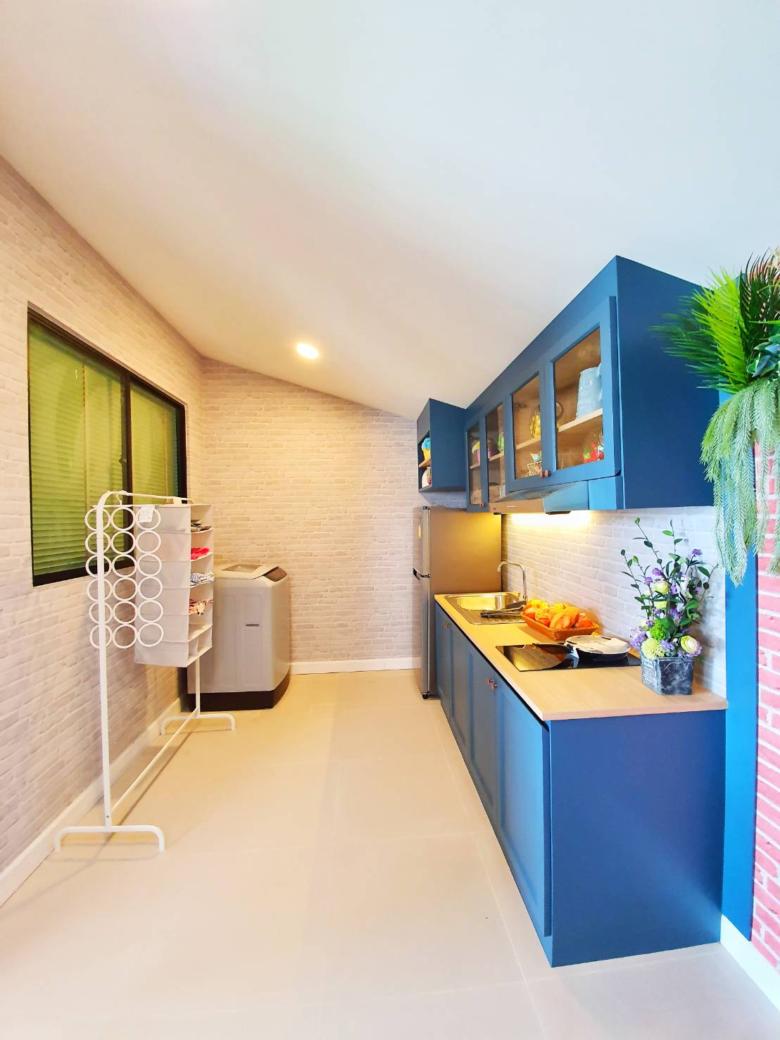 รูปภาพ วินนิ่ง เรสซิเดนท์ วงแหวน - คลอง 5 (Winning Residence Wongwaen - Klong 5)