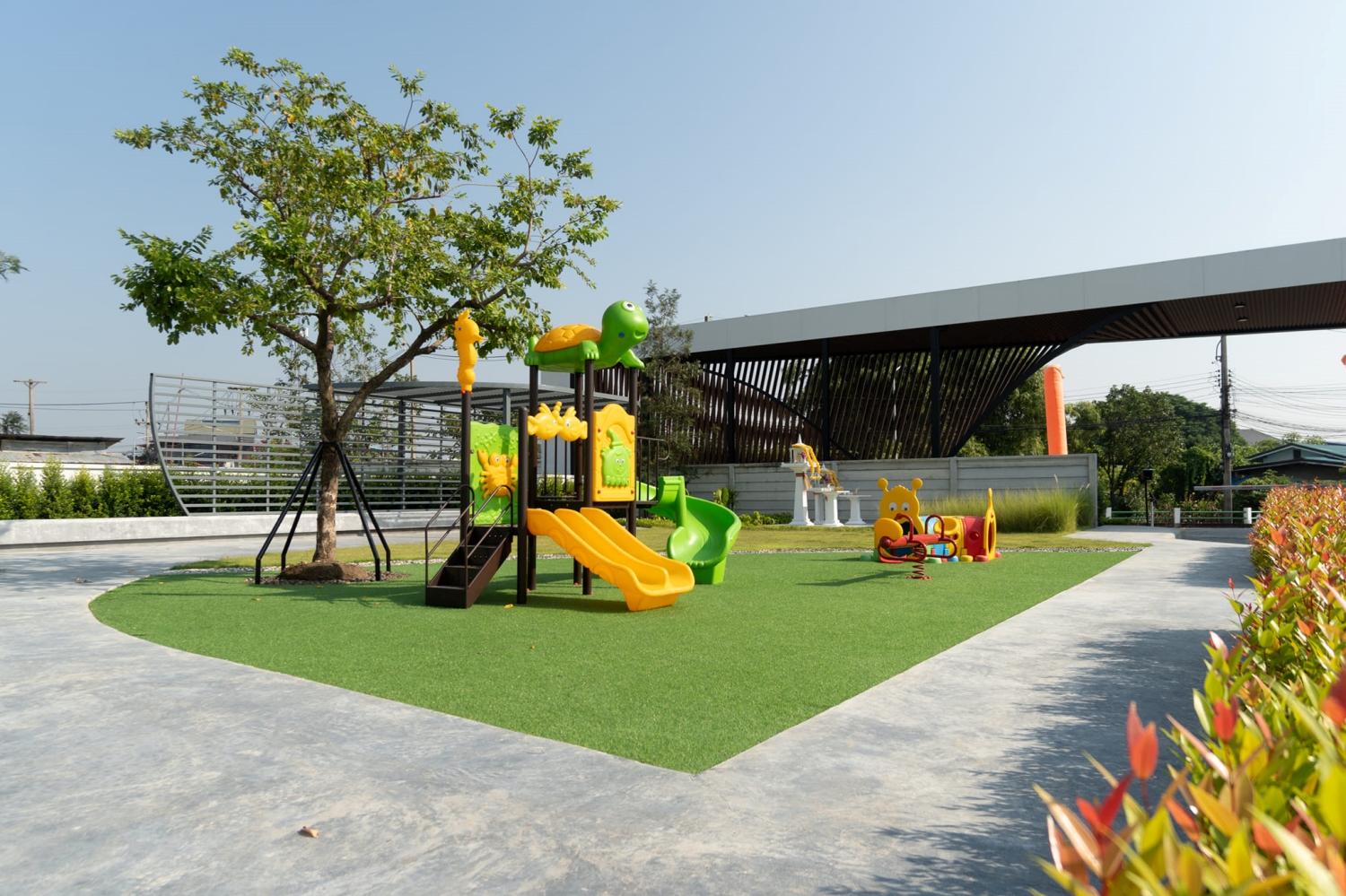 รูปภาพ นลินธารา รังสิต-บางพูน (Narinthara Rangsit-Bangpoon)