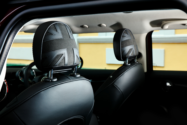 รูปภาพ มินิ Mini Hatch 5 Door Cooper S Oxford Edition ปี 2018