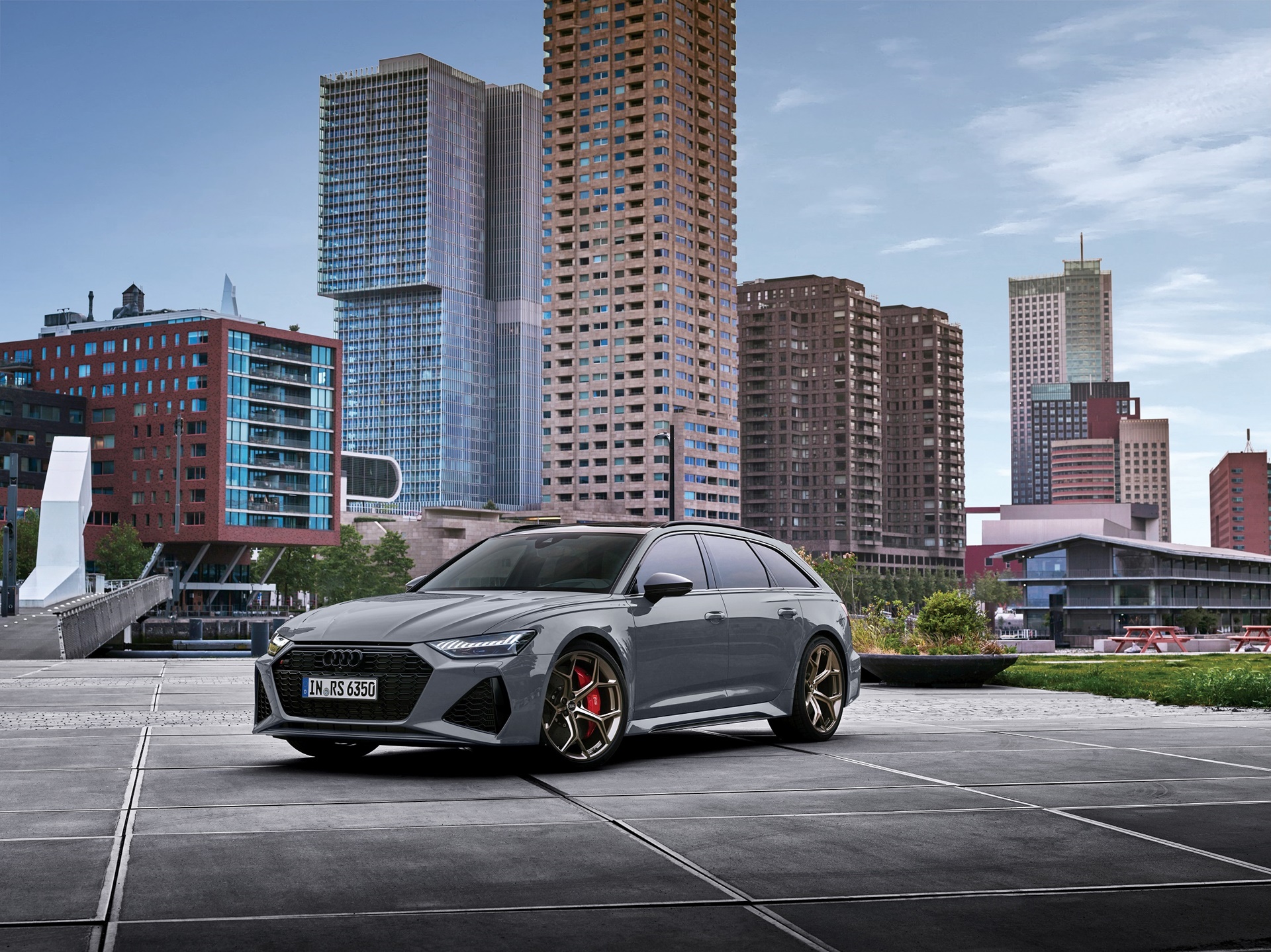 รูปภาพ อาวดี้ Audi RS RS 6 Avant Performance ปี 2023