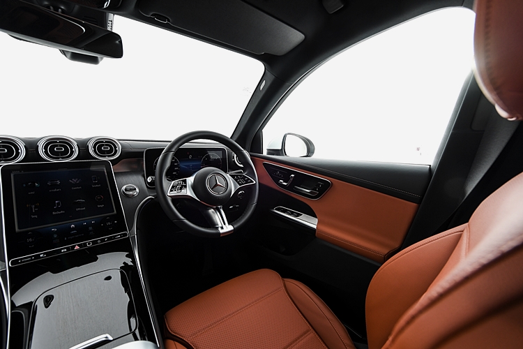 รูปภาพ เมอร์เซเดส-เบนซ์ Mercedes-benz GLC-Class GLC 220 d 4 MATIC Avantgarde ปี 2023