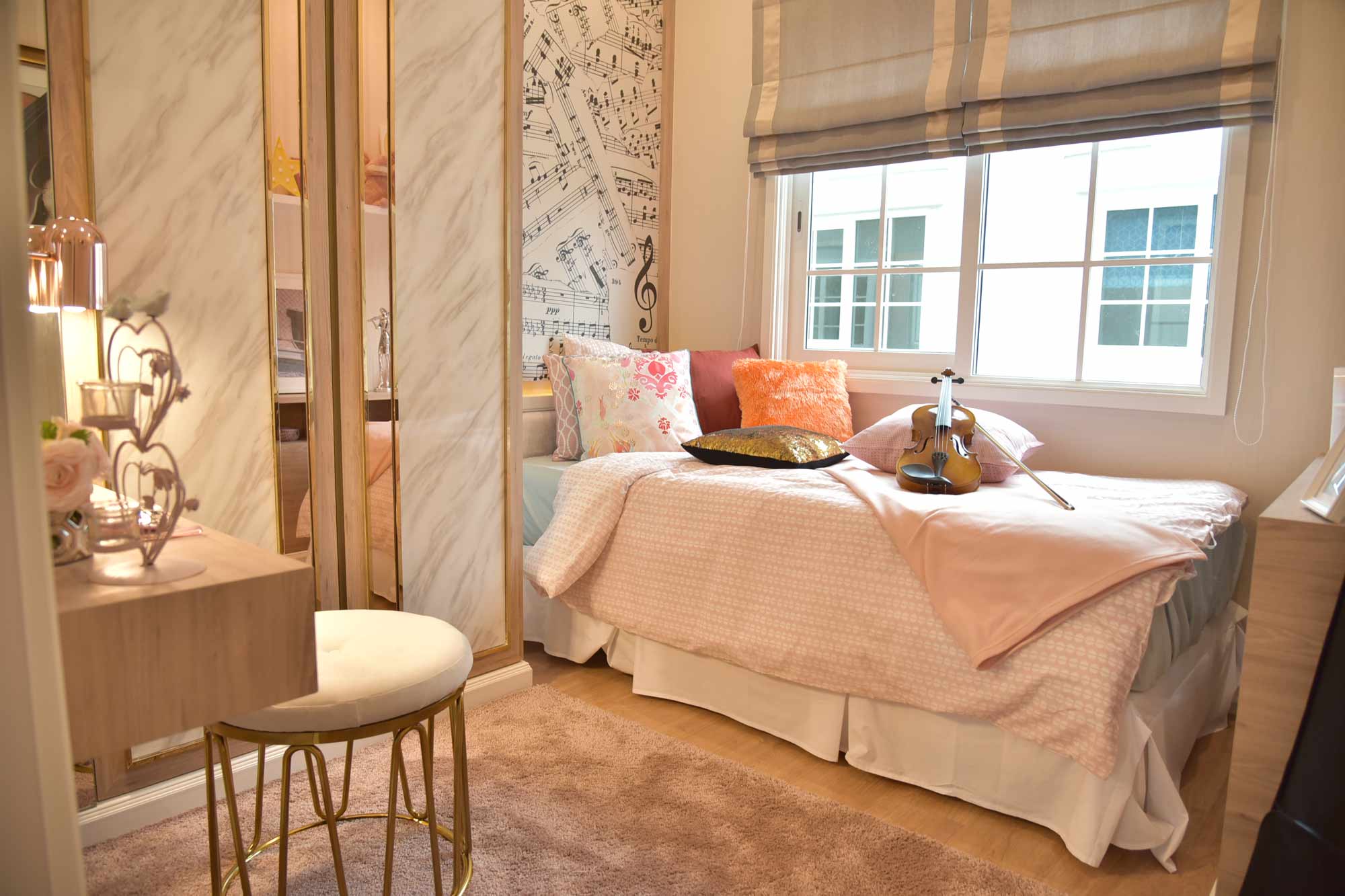 รูปภาพ โกลเด้น ทาวน์ พหลโยธิน - สะพานใหม่ (Golden Town Phahonyothin - Sapanmai)