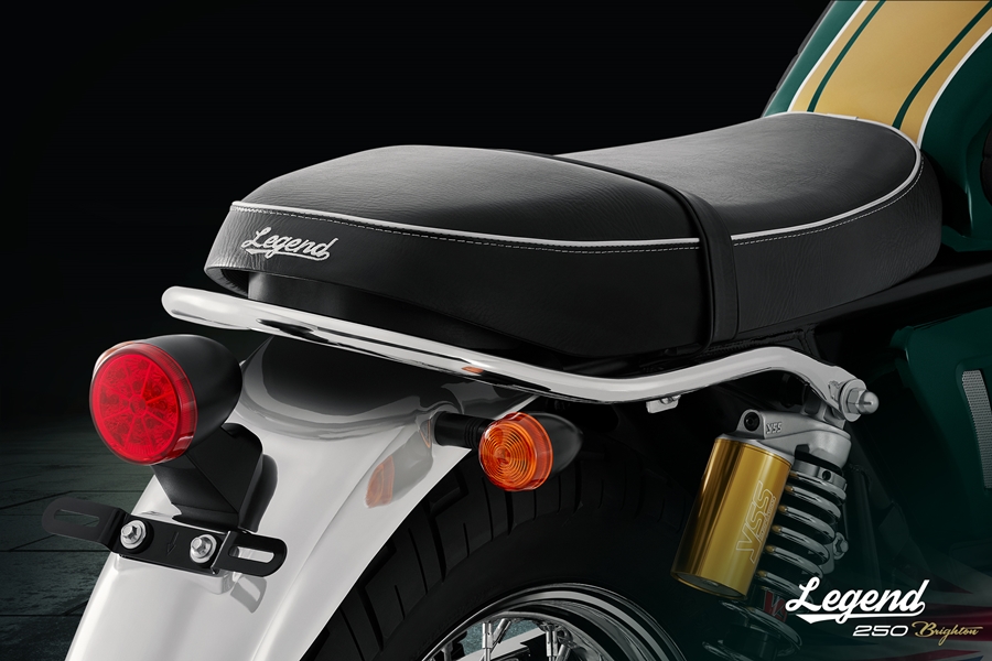 รูปภาพ จีพีเอ็กซ์ GPX Legend 250 Brighton ปี 2021