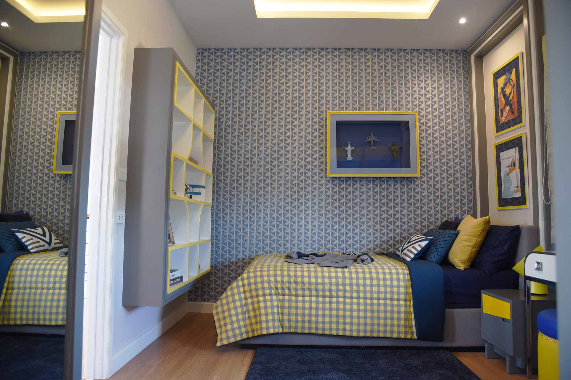 รูปภาพ โกลเด้น นีโอ รามอินทรา - วงแหวน (Golden Neo Ramintra - Wongwaen)