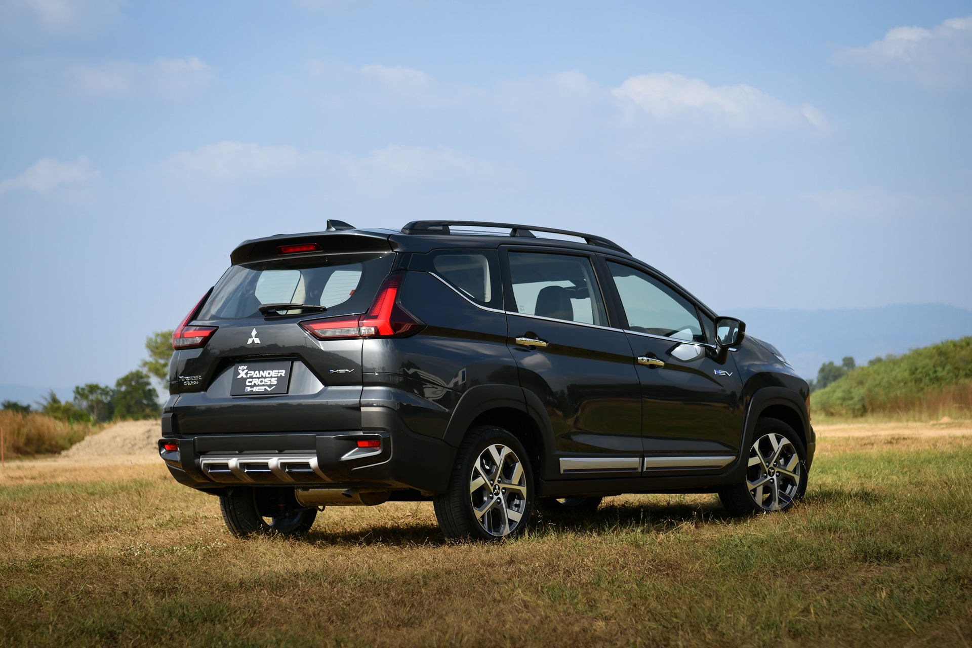 รูปภาพ มิตซูบิชิ Mitsubishi Xpander Cross HEV ปี 2024