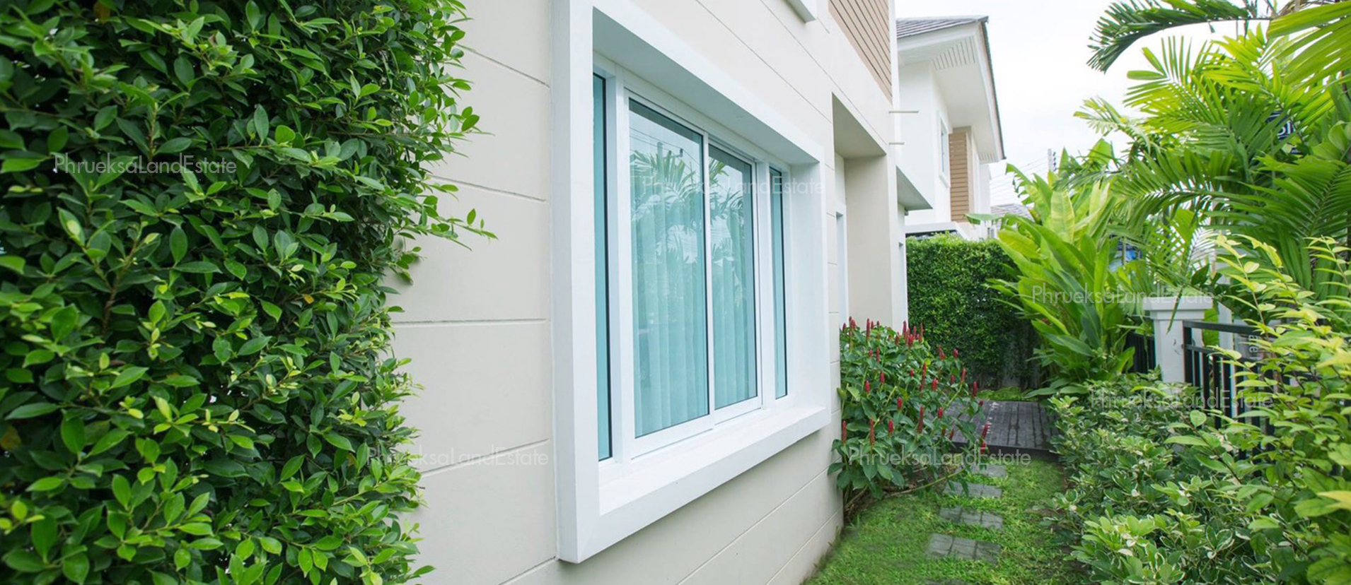 รูปภาพ ดิ โอโซน อัสสัมชัญ - ศรีราชา (The Ozone Tigerzoo - Sriracha)