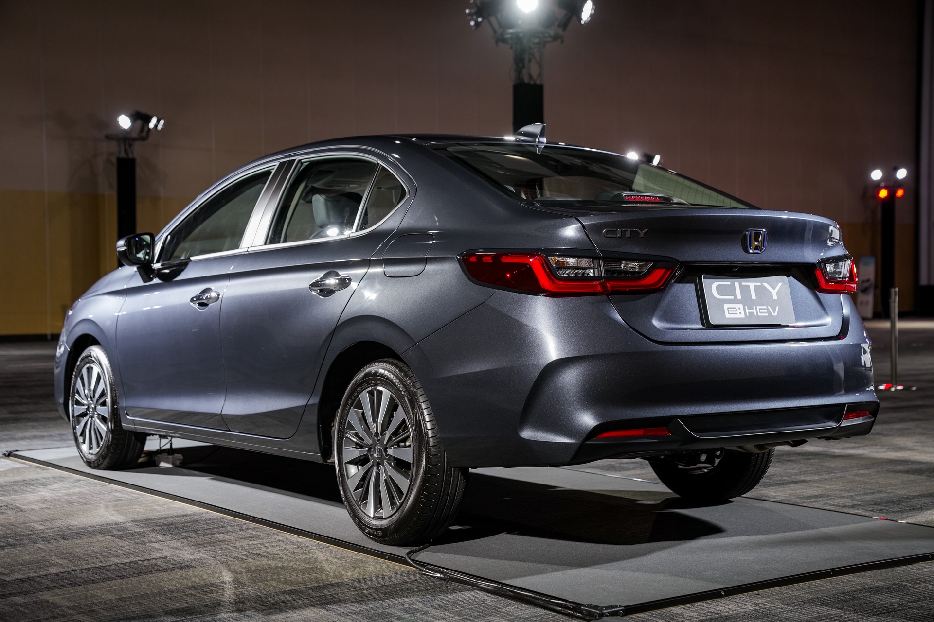 รูปภาพ ฮอนด้า Honda City e:HEV SV ปี 2023