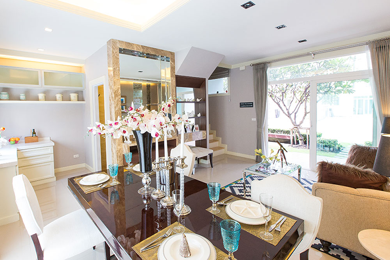 รูปภาพ กัสโต้ บางนา-สุวรรณภูมิ (Gusto Bangna-Suwannabhumi)