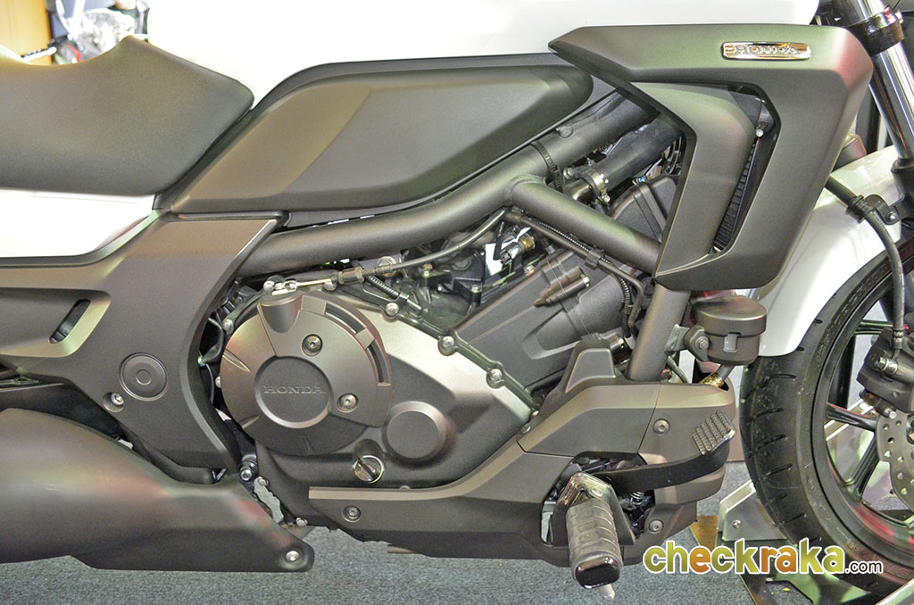 รูปภาพ ฮอนด้า Honda CTX 700DNF ปี 2015