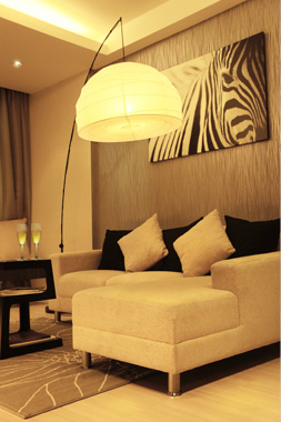 รูปภาพ ดิ ไอบอกซ์ (The iBox)