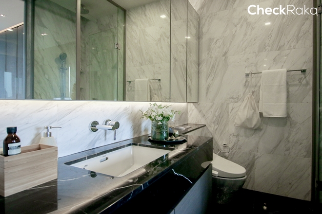 รูปภาพ ศาลาแดง วัน (Saladaeng One)