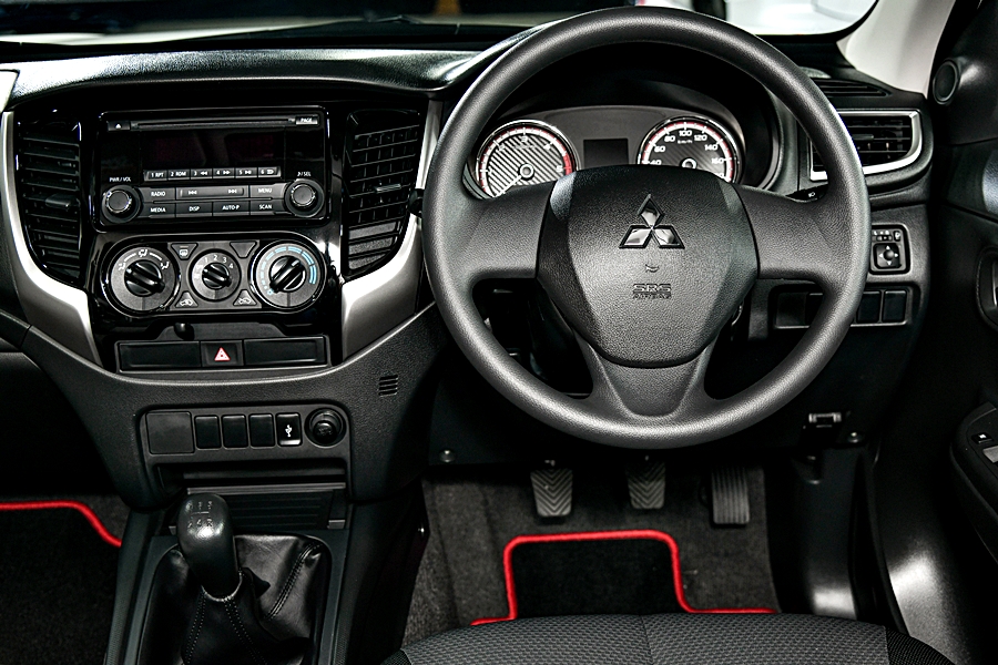 รูปภาพ มิตซูบิชิ Mitsubishi Triton DOUBLE-CAB RALLIART V.2 ปี 2022