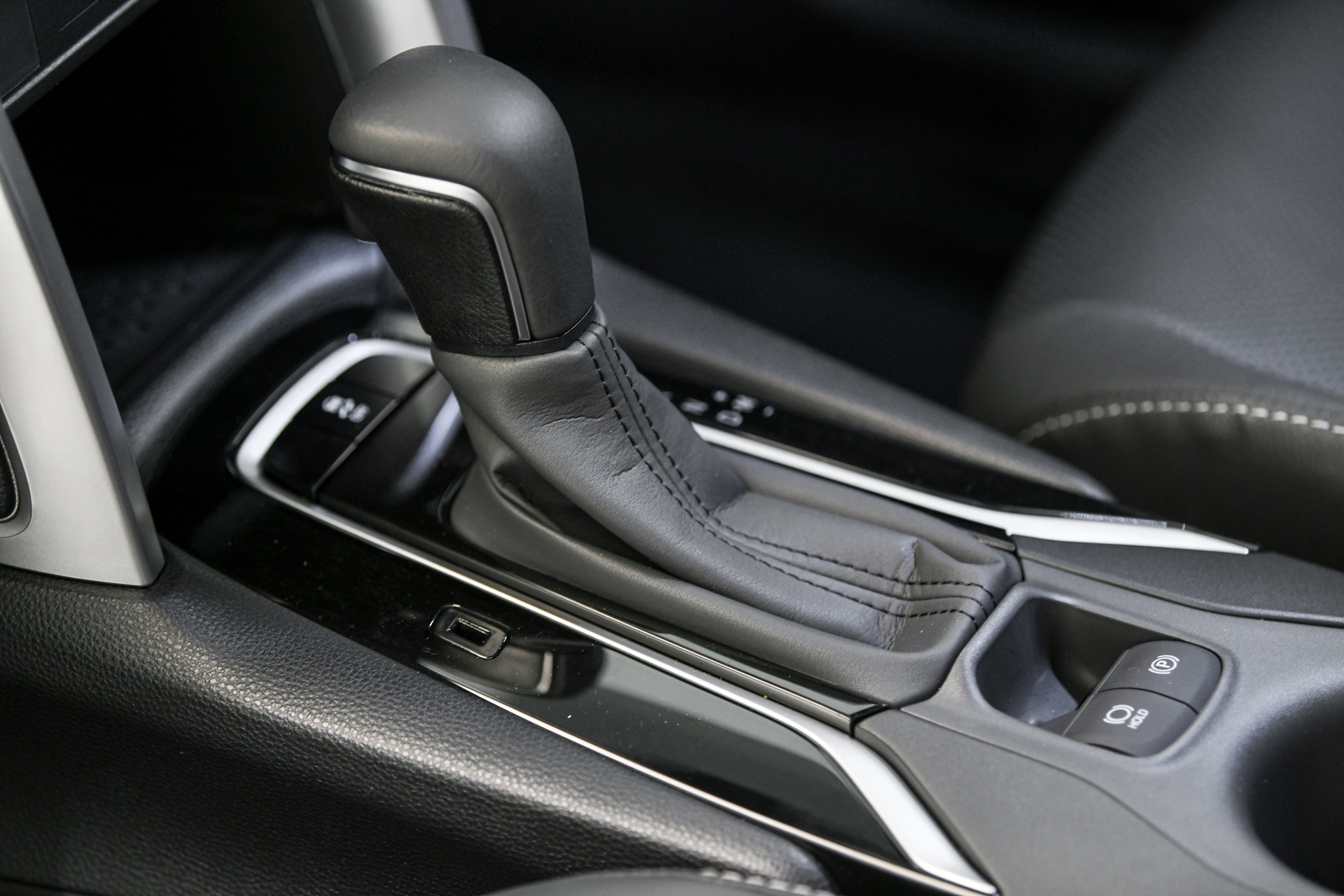 รูปภาพ โตโยต้า Toyota Corolla Cross 1.8 Sport Plus ปี 2024