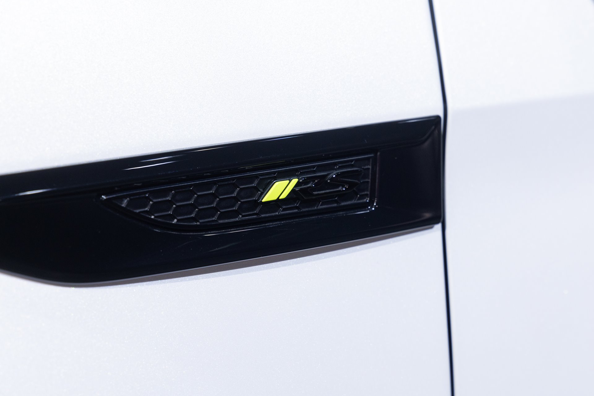 รูปภาพ อีซูซุ Isuzu MU-X 4x2 2.2 RS A/T ปี 2024