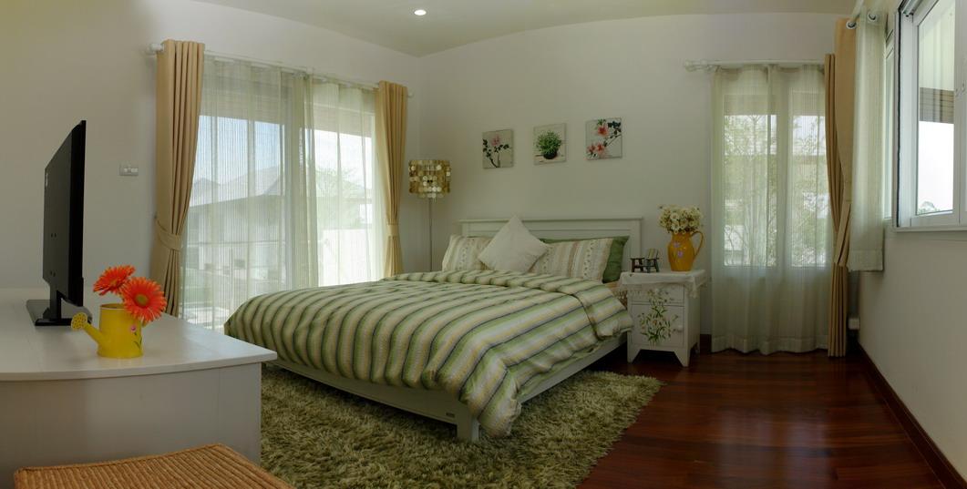 รูปภาพ ซีบรีส วิลล่า พัทยา (Sea Breeze Villa Pattaya)