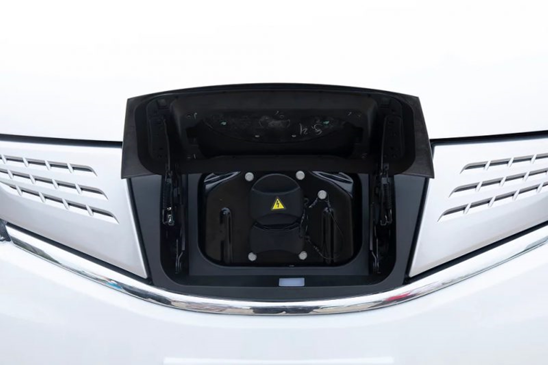 รูปภาพ บีวายดี BYD T3 Electric Cargo Van ปี 2023