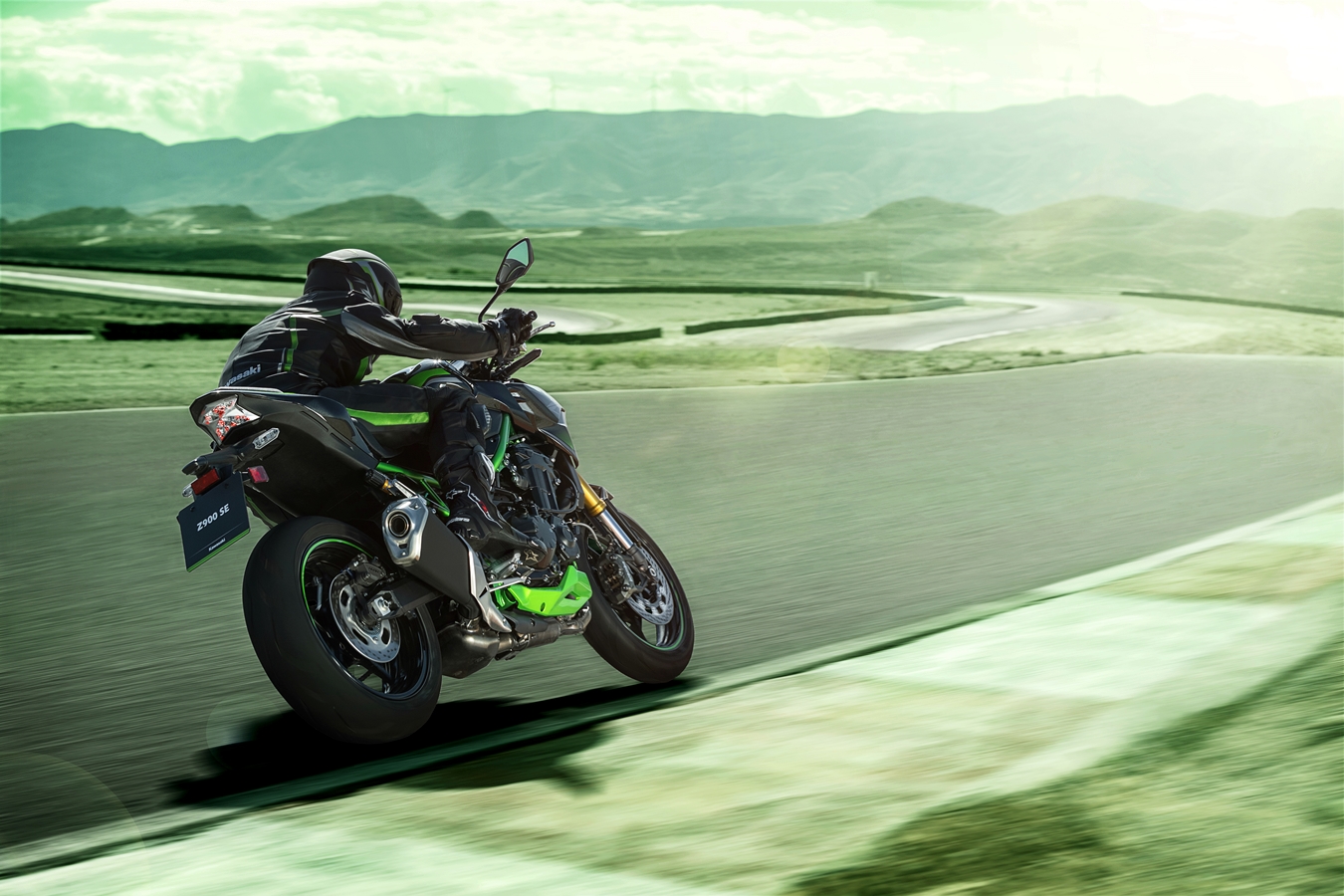 รูปภาพ คาวาซากิ Kawasaki Z 900 SE ACC ปี 2021