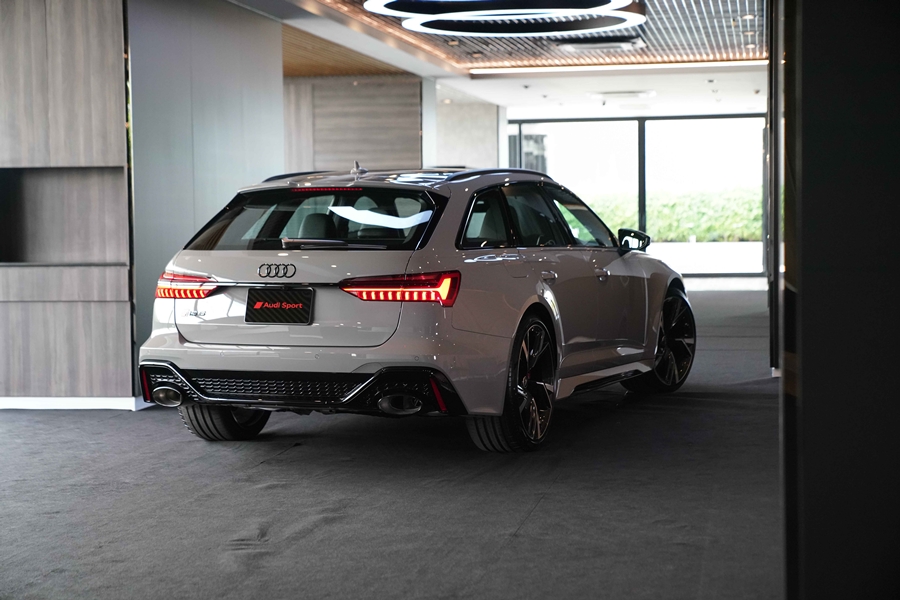 รูปภาพ อาวดี้ Audi RS 6 Avant quattro ปี 2021