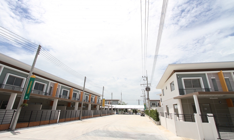 รูปภาพ ไลฟ@บ้านบึง (Life @ Baan Bueng)