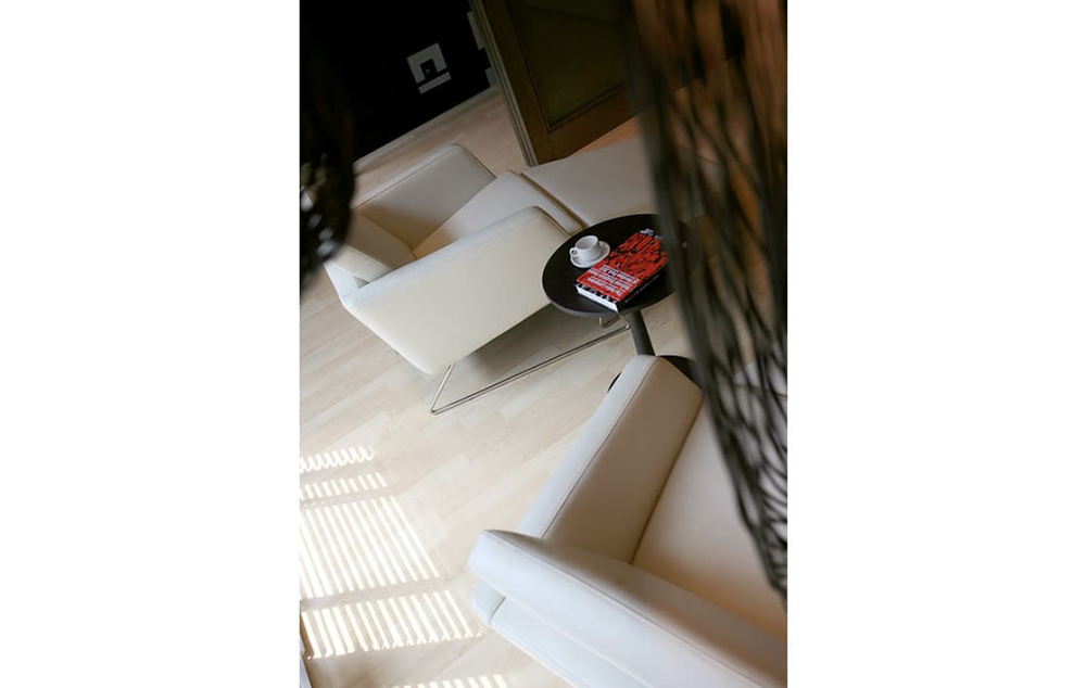 รูปภาพ โนเบิล คิวบ์ (Noble Cube)