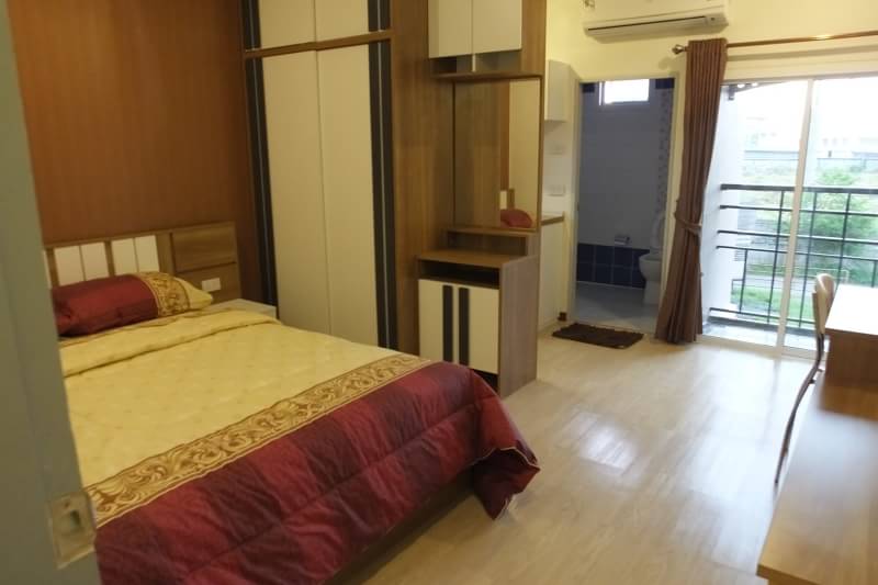 รูปภาพ เดอะ เฟิร์ส แอซเซ็ท คอนโดมิเนียม (The First Asset Condo)