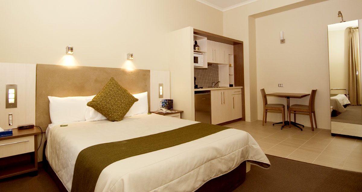 รูปภาพ สุวรรณภูมิทาวน์ @หัวตะเข้ (Suvarnabhumi Town @Hua Takhe)