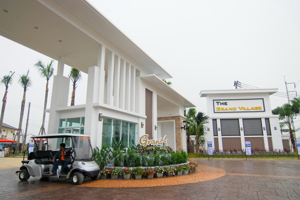รูปภาพ เดอะ แกรนด์ วิลเลจ (The Grand Village)