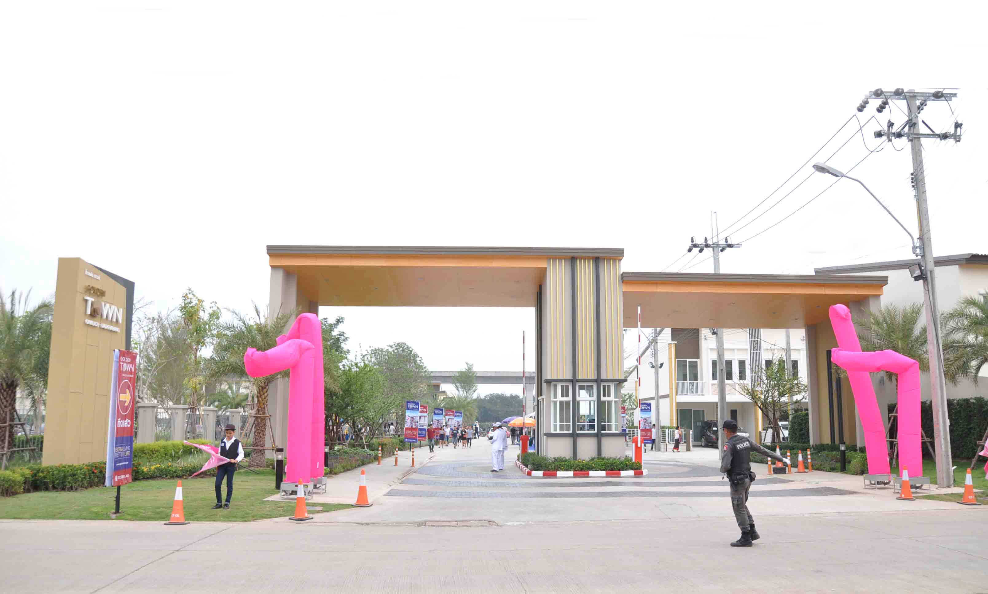 รูปภาพ โกลเด้น ทาวน์ อ่อนนุช-ลาดกระบัง (Golden Town Onnut - Ladkrabang)