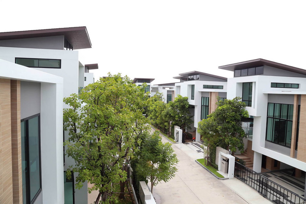 รูปภาพ เนอวานา บียอนด์ ศรีนครินทร์ (Nirvana Beyond Srinakarin)