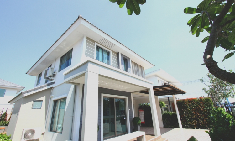 รูปภาพ ไลฟ์ ซิตี้ โฮม สุขุมวิท - อ่างศิลา (Life City Home)