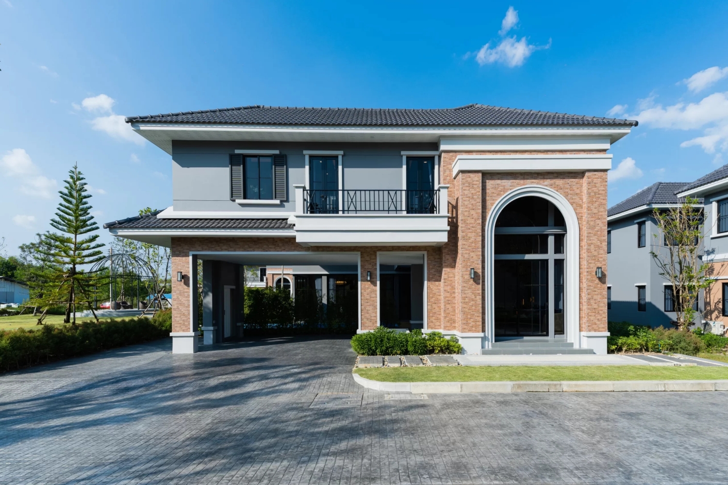 รูปภาพ คราวน์ เอสเตท ดัลลิช โร้ด (Crown Estate Dulwich Road)