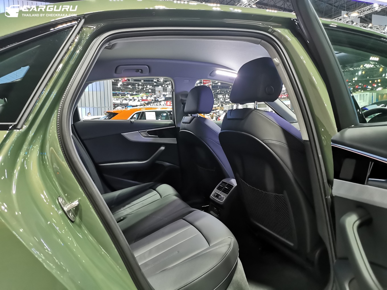 รูปภาพ อาวดี้ Audi A4 40 TFSI S line Icon Black ปี 2023