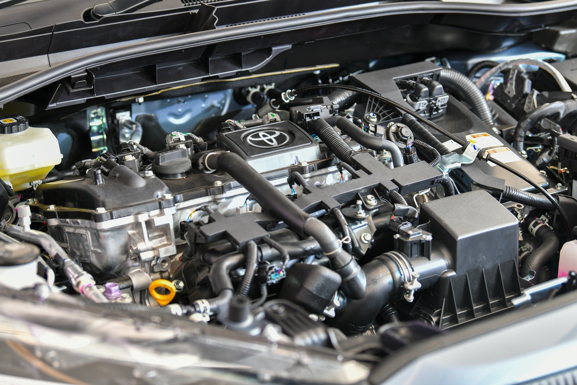 รูปภาพ โตโยต้า Toyota Corolla Cross HEV Premium ปี 2026