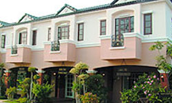 รูปภาพ เค.ซี. คลัสเตอร์ รามอินทรา - ซาฟารี (K.C. Cluster Ram-Indra - Safari)