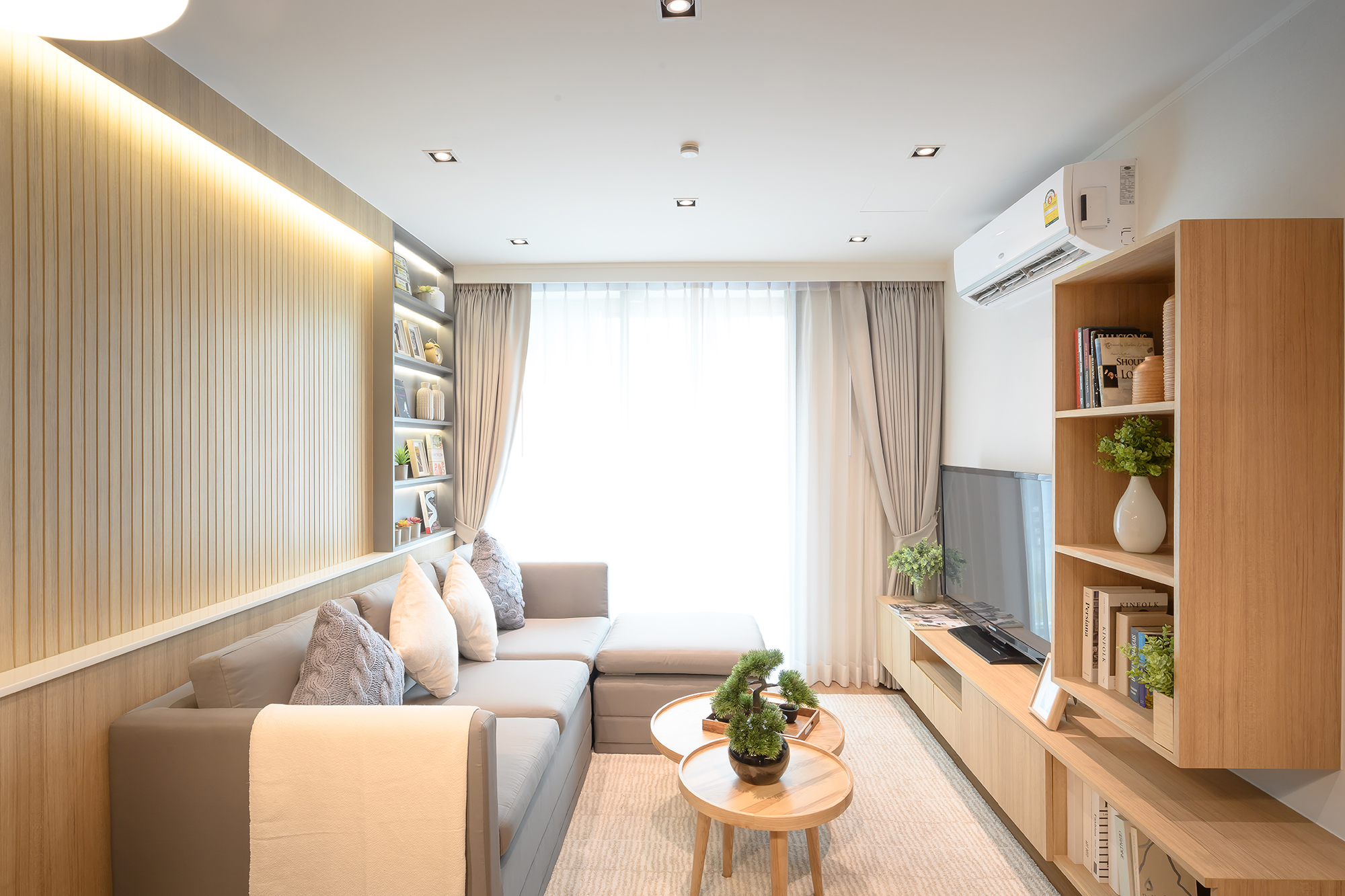 รูปภาพ ตรรกะ ศรีวรา (Takka Sriwara)