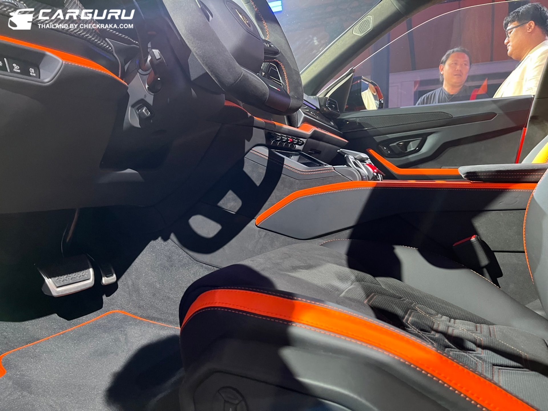 รูปภาพ ลัมโบร์กินี Lamborghini Urus SE ปี 2024