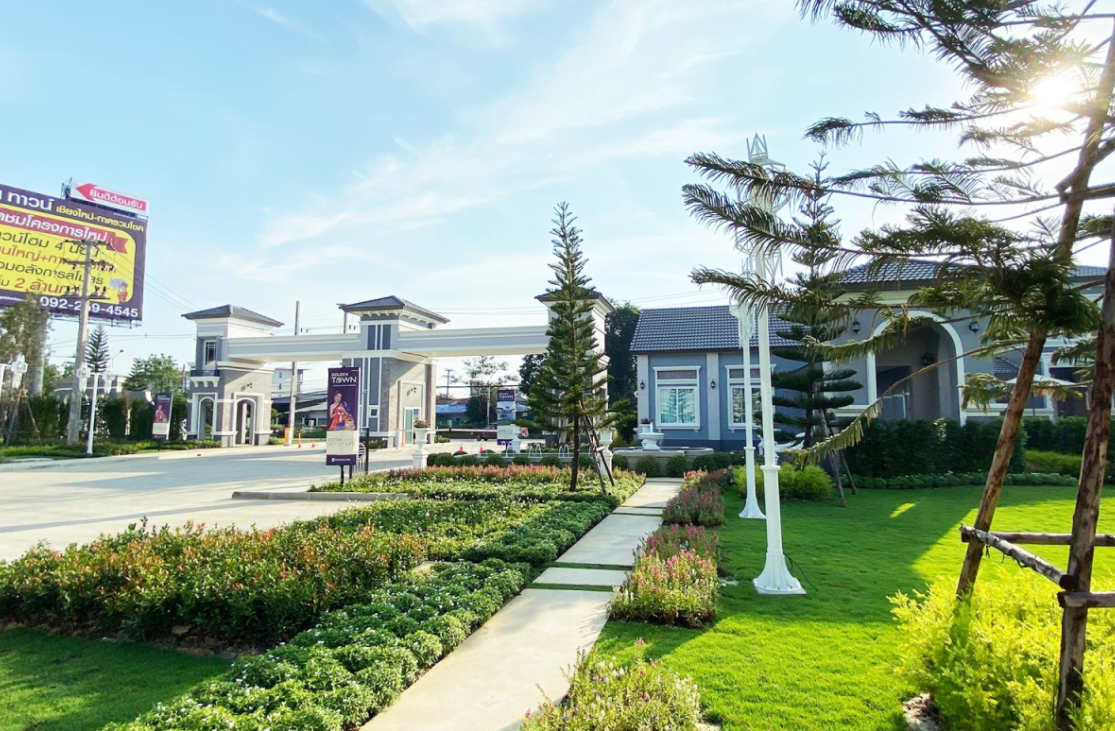 รูปภาพ โกลเด้น ทาวน์ เชียงใหม่-กาดรวมโชค (Golden Town Chiangmai - Ruamchok Market)