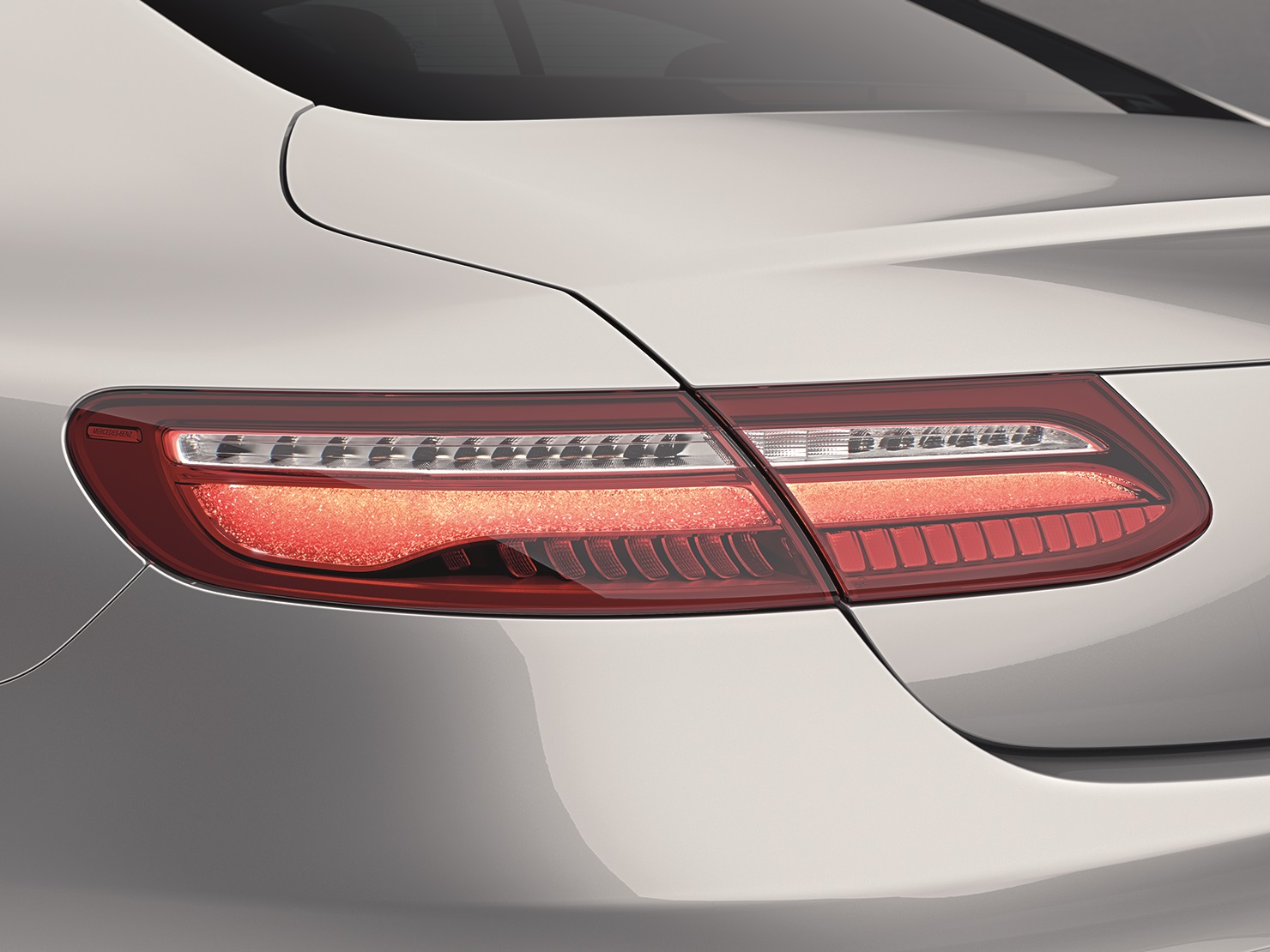 รูปภาพ เมอร์เซเดส-เบนซ์ Mercedes-benz E-Class E 200 Coupe AMG Dynamic (MY20) ปี 2020