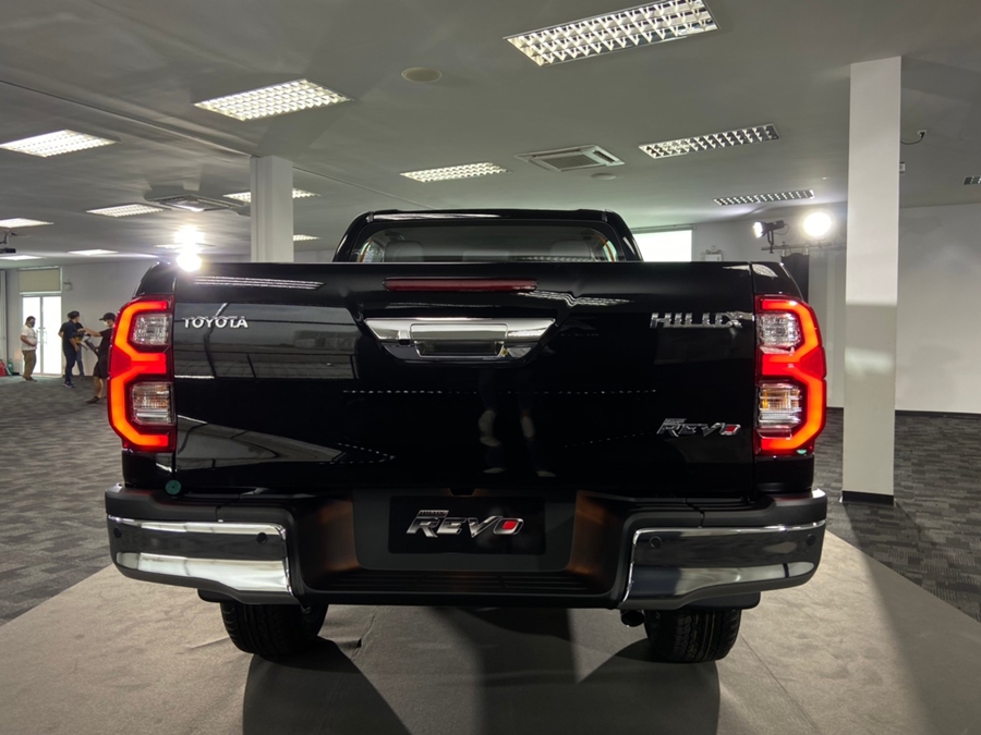 รูปภาพ โตโยต้า Toyota Revo Double Cab Prerunner 2x4 2.4 High AT ปี 2022