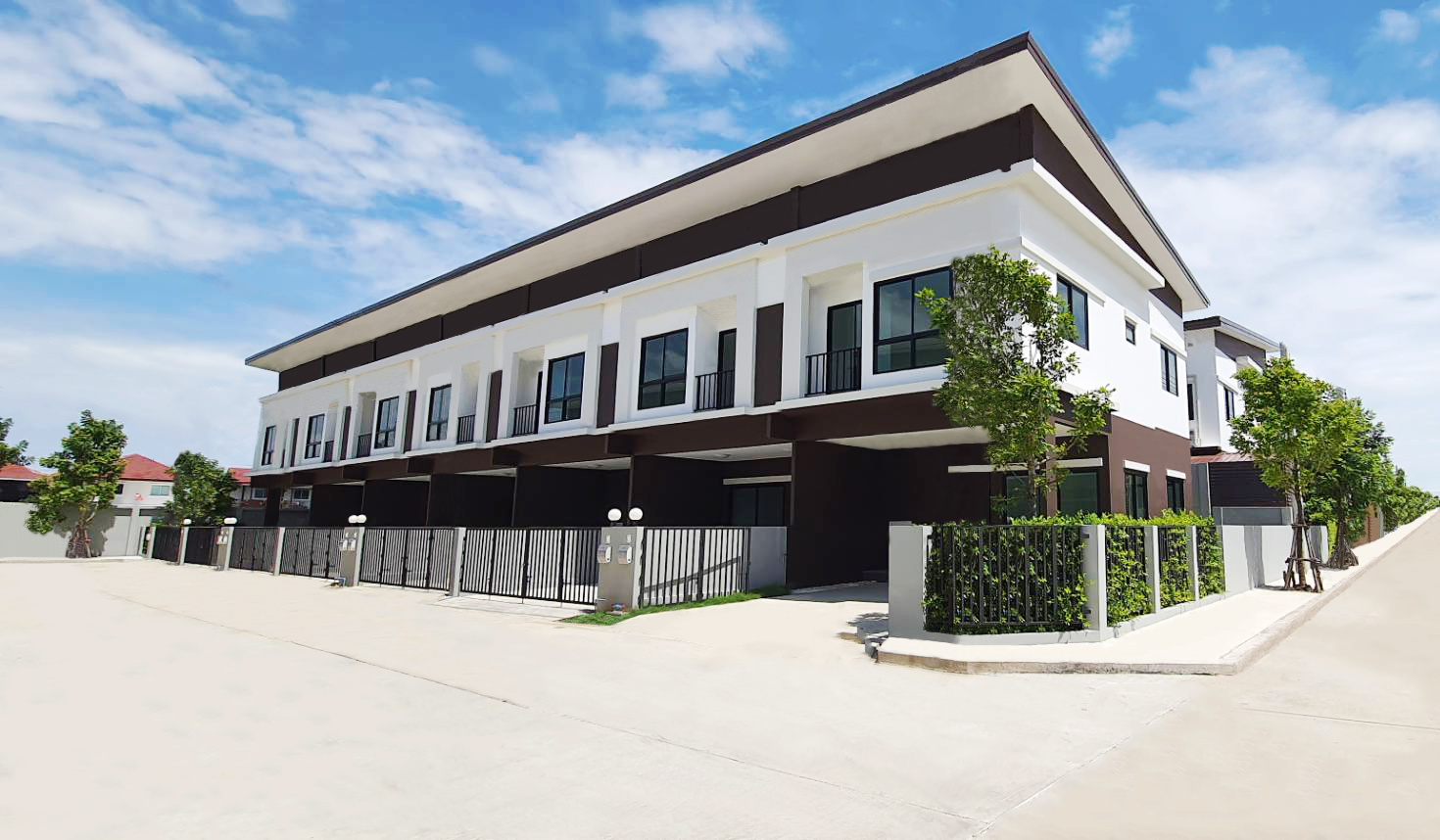 รูปภาพ ธัญดา พลัส วงแหวนฯ - เทพารักษ์ (Thanda Plus Wongwaen - Theparak)