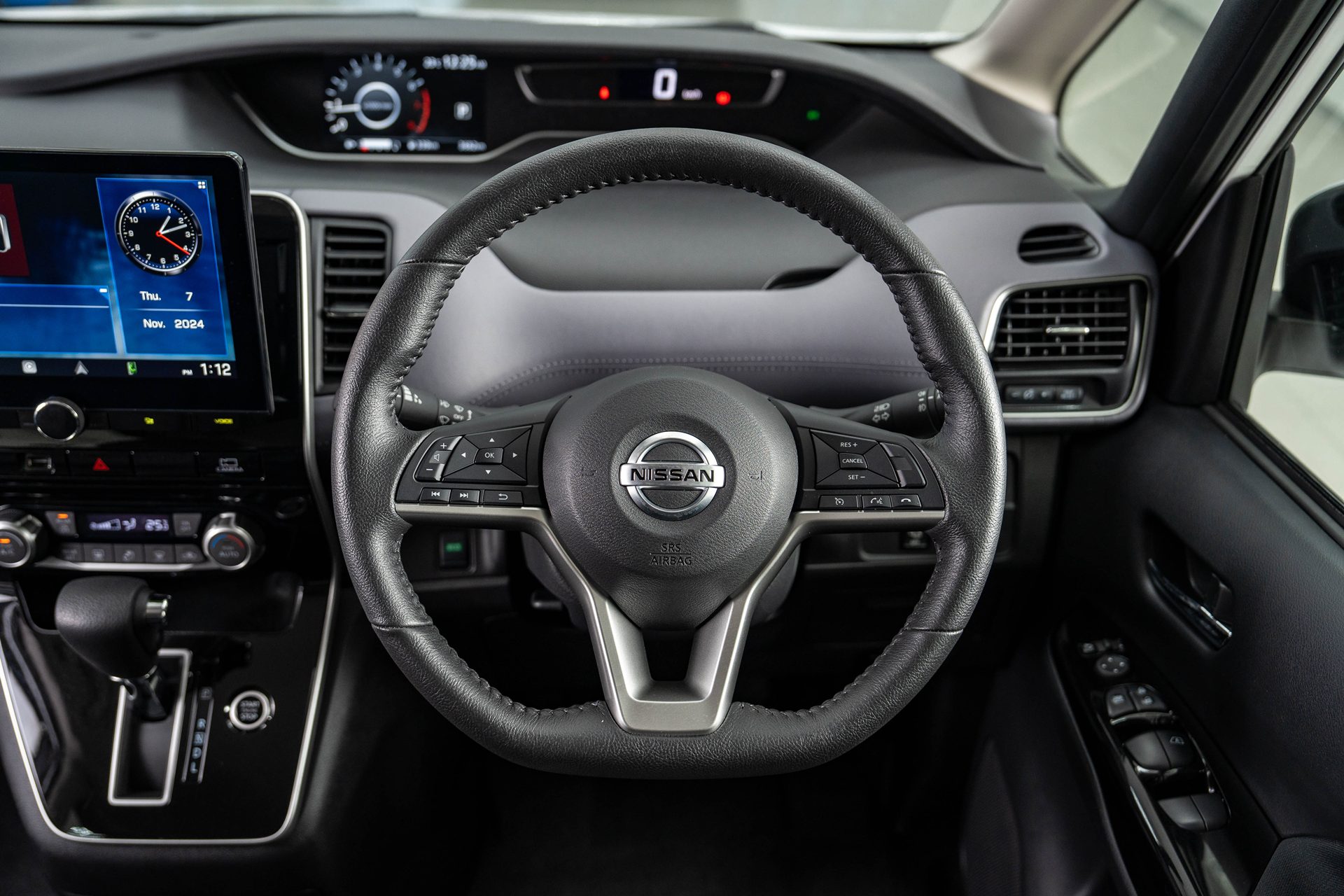 รูปภาพ นิสสัน Nissan Serena Highway Star ปี 2024