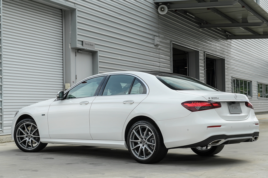รูปภาพ เมอร์เซเดส-เบนซ์ Mercedes-benz E-Class E 300 e AMG Dynamic ปี 2021