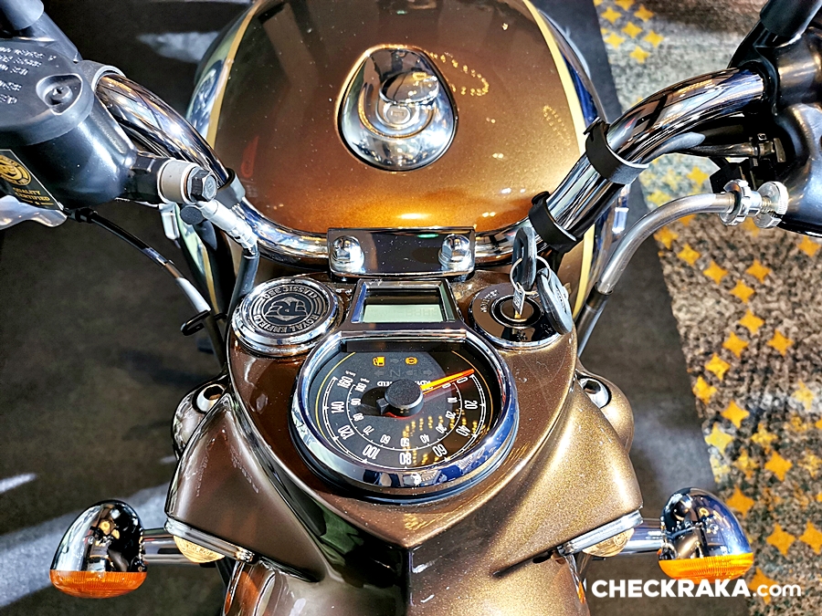 รูปภาพ โรยัล เอ็นฟีลด์ Royal Enfield Classic 350 Chrome ปี 2022