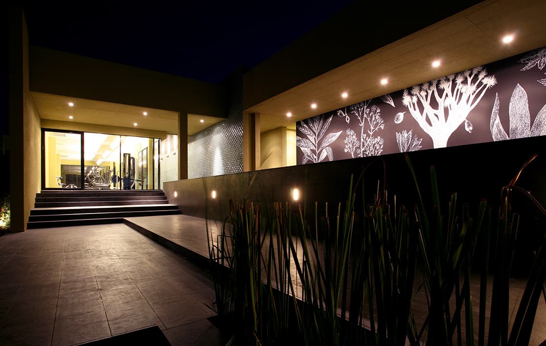 รูปภาพ โนเบิล คิวบ์ (Noble Cube)