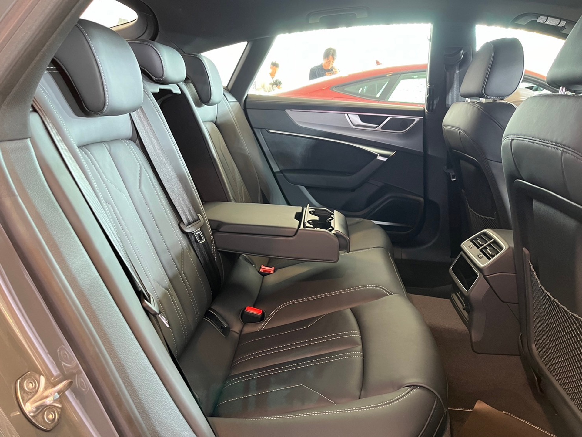 รูปภาพ อาวดี้ Audi A7 Sportback 55 TFSI e quattro S line Black Edition ปี 2023