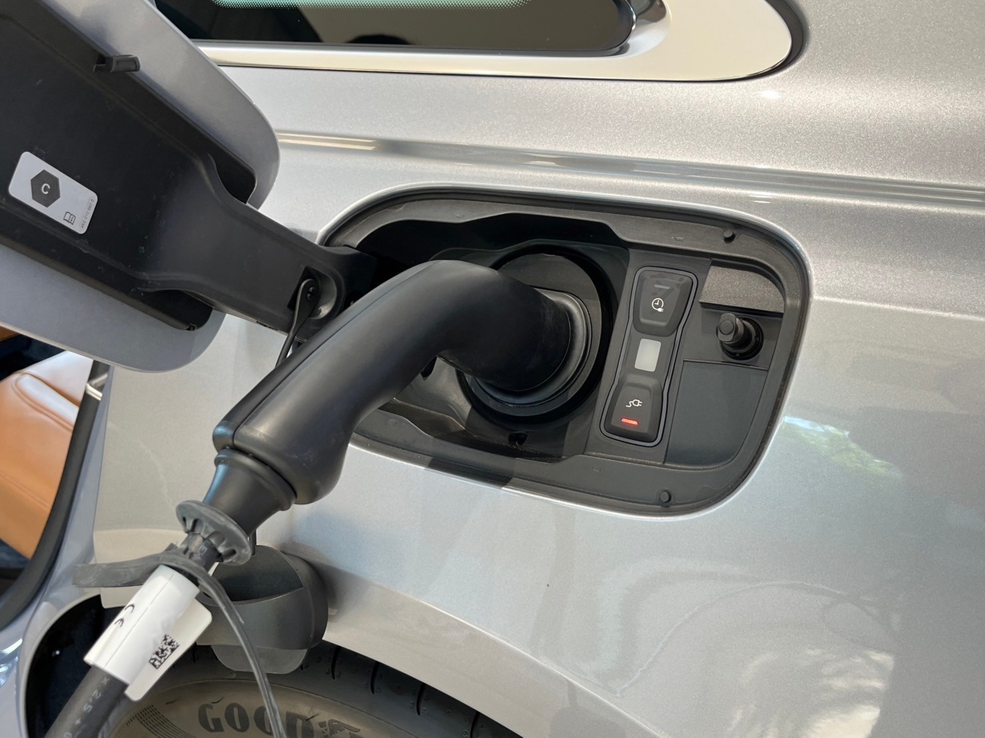 รูปภาพ อาวดี้ Audi A8 L 60 TFSI e quattro Prestige S line ปี 2023