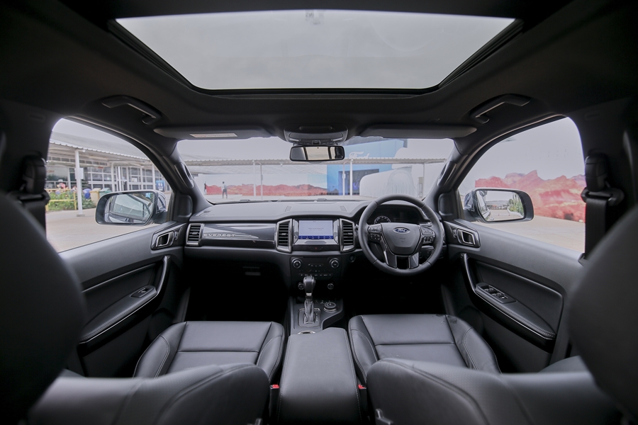 รูปภาพ ฟอร์ด Ford Everest 2.0L Turbo Titanium+ 4x2 10AT MY2020 ปี 2020