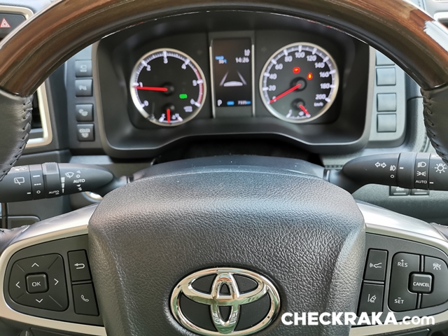 รูปภาพ โตโยต้า Toyota Majesty 2.8 Grande ปี 2019